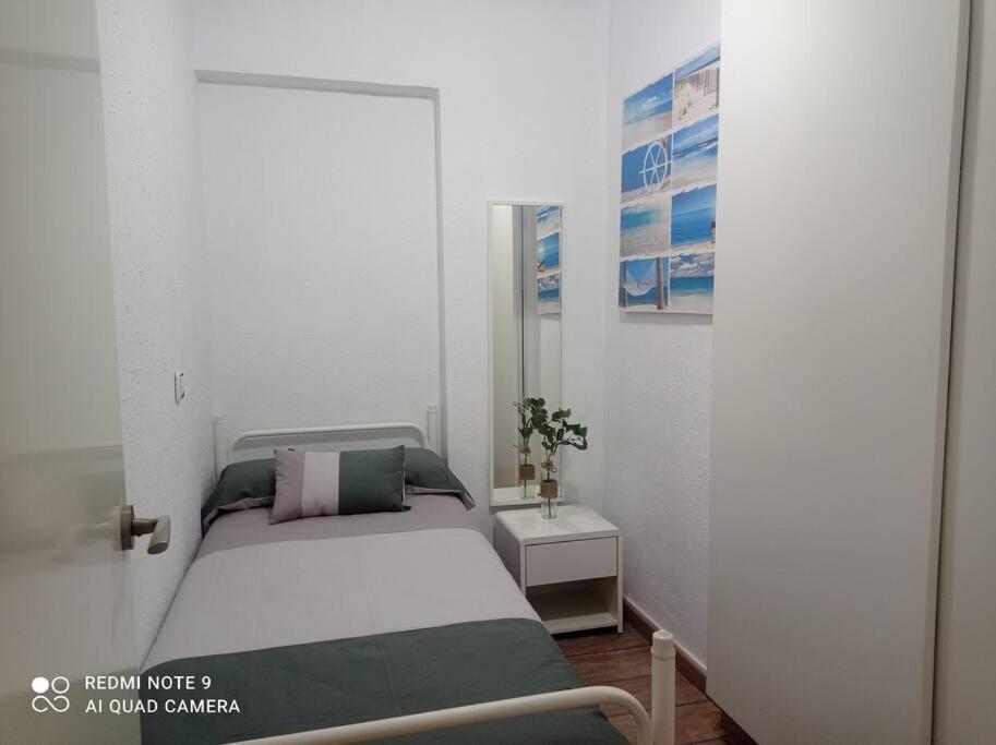 Apartamento Playa Плая Побла де Фарналс Екстериор снимка