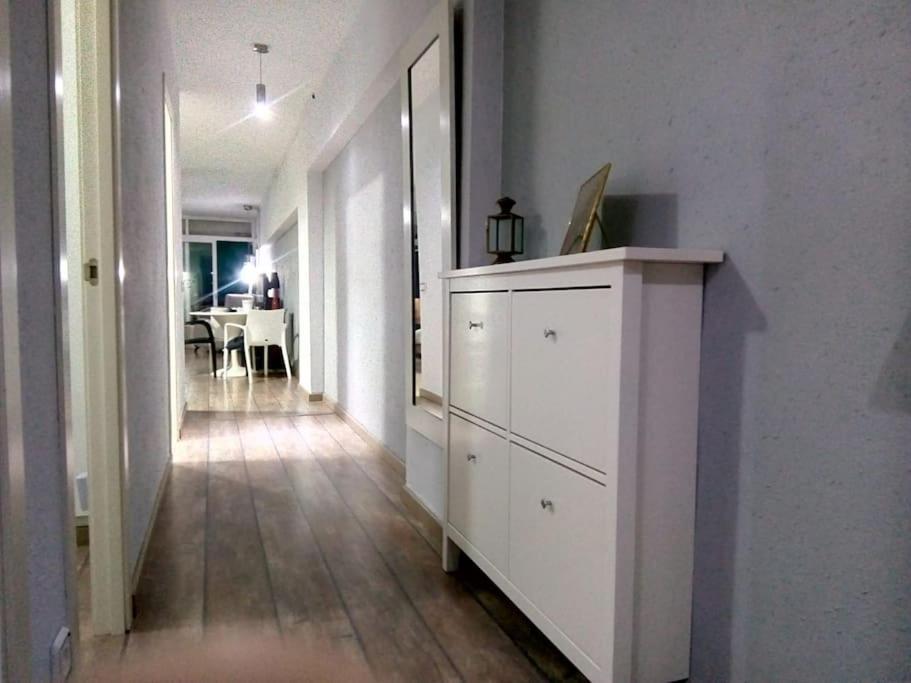 Apartamento Playa Плая Побла де Фарналс Екстериор снимка