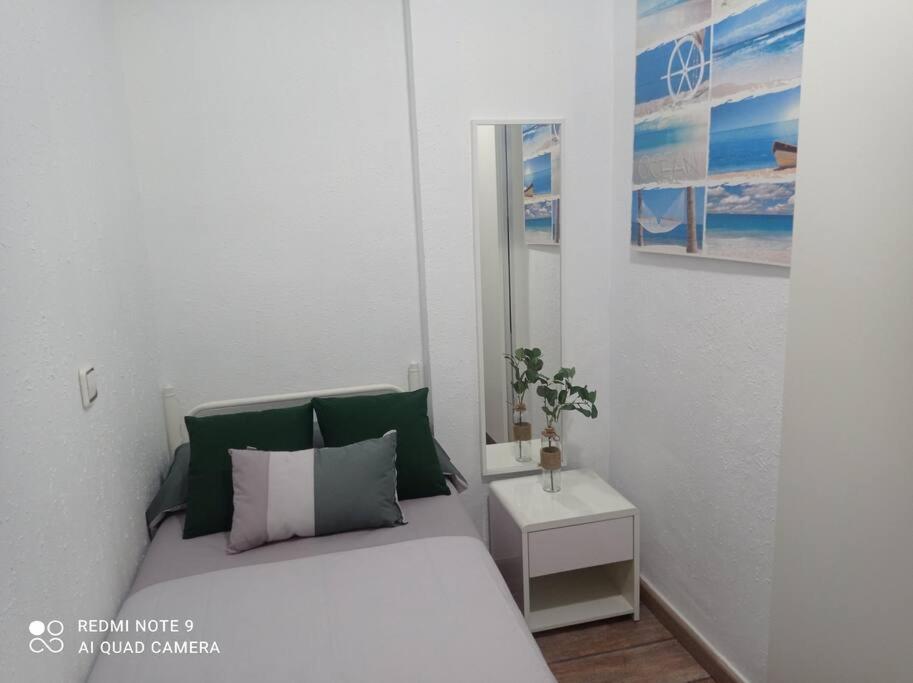 Apartamento Playa Плая Побла де Фарналс Екстериор снимка
